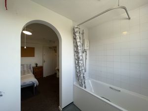 Photo 41- click for photo gallery